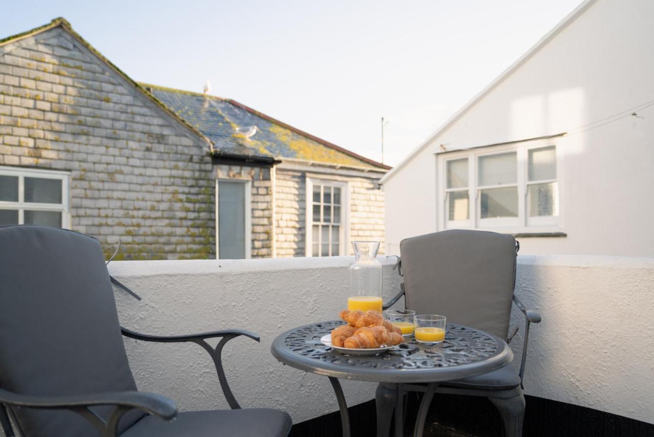 Stylish Two Bedroom Cottage - In Town Centre St Ives Dış mekan fotoğraf