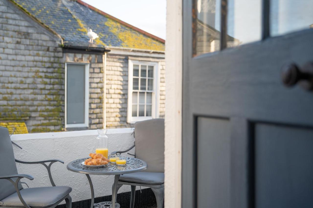 Stylish Two Bedroom Cottage - In Town Centre St Ives Dış mekan fotoğraf